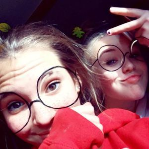 Meet your Posher, Madison